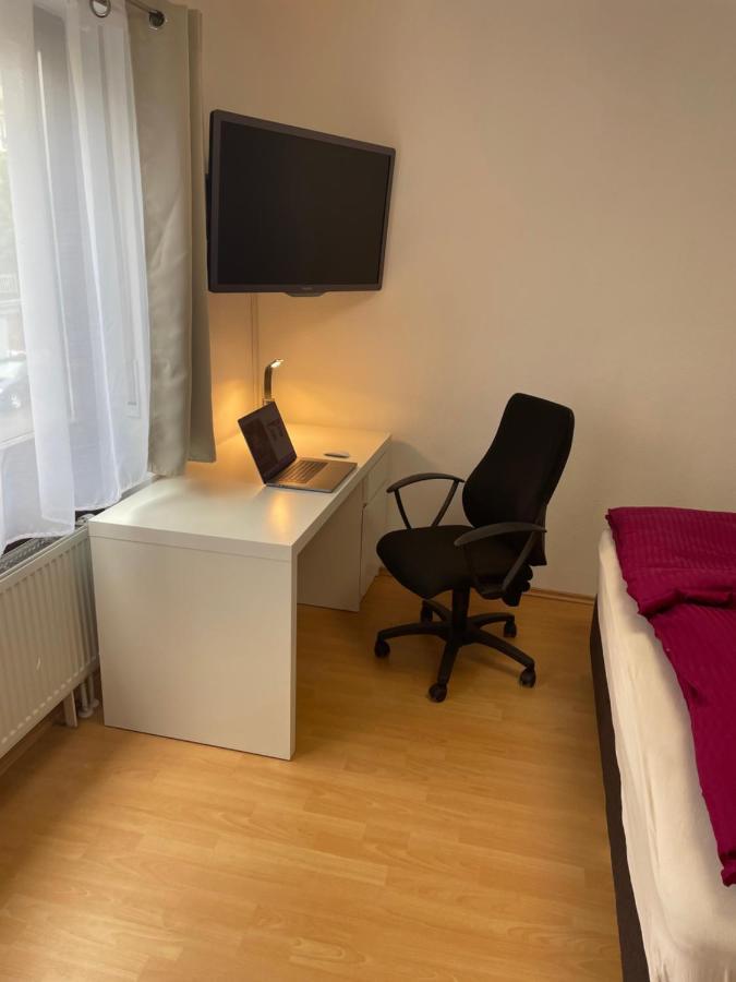 Zimmer Im Herzen Von Durlach Карлсруэ Экстерьер фото